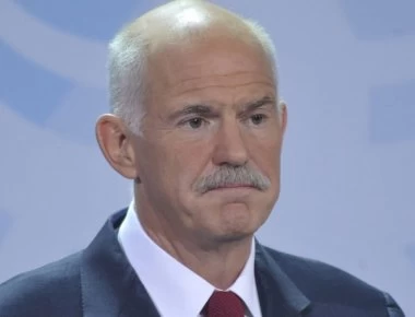 Δεν τον αναγνώρισε ούτε ο Χατζηνικολάου: Ο Γιώργος Παπανδρέου ξεπέρασε και τον Ψινάκη στο μαύρισμα (φωτό)